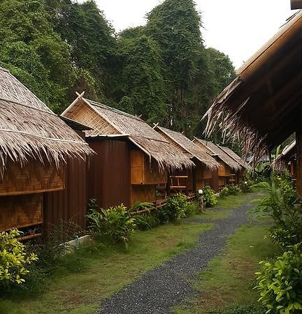Phuhaya Bamboo Bungalows Koh Lanta Exterior foto